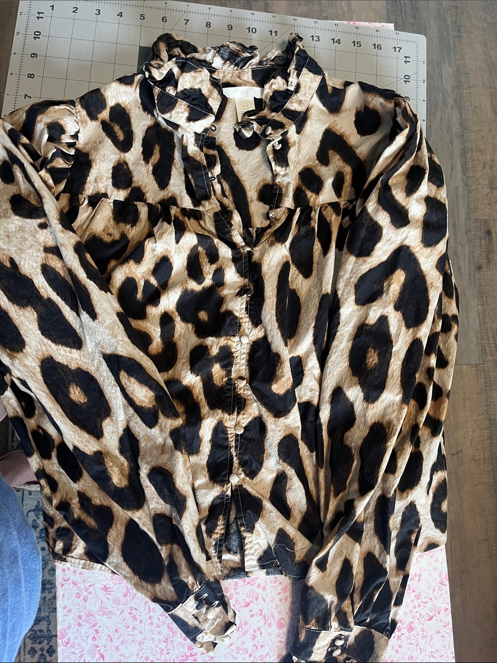H&M Leopard Print Button-Up Blouse in Black and Tan